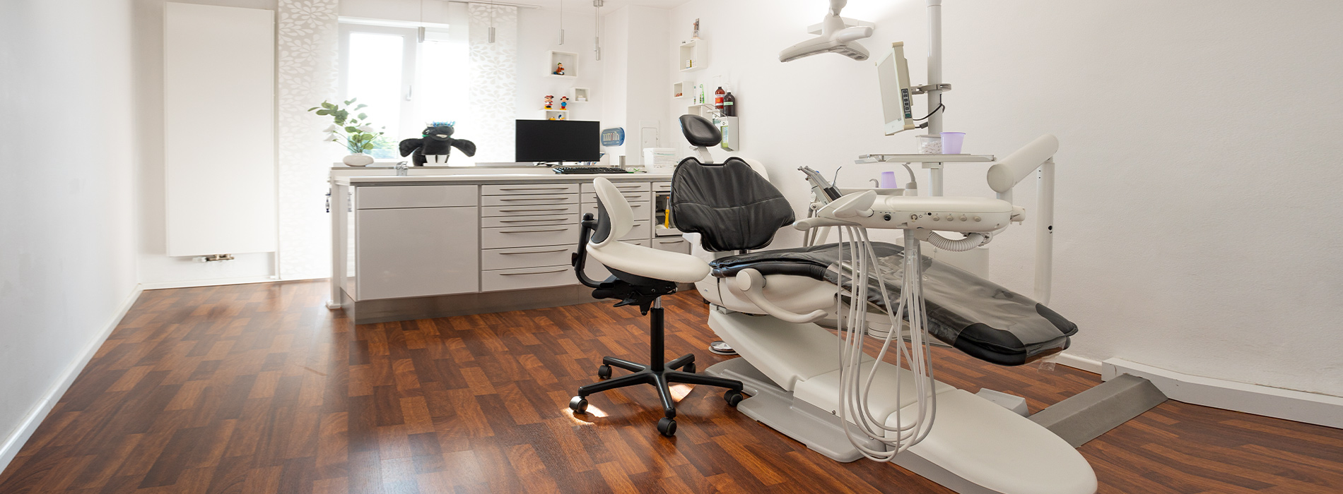 Modernes Behandlungszimmer