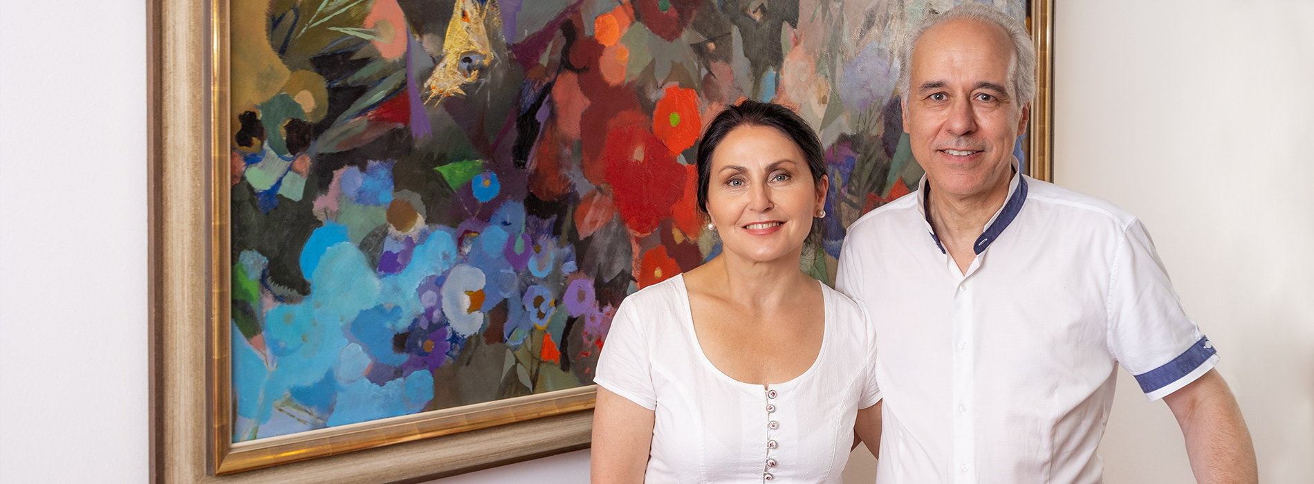 Dr. Cornelia und Dr. Albert Graßl in ihrer Praxis in Deggendorf